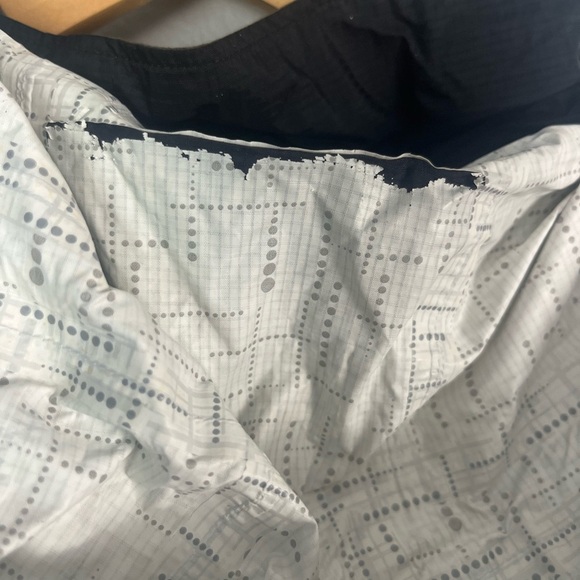 Women’s Black REI windbreaker jacket size large - Picture 7 of 7